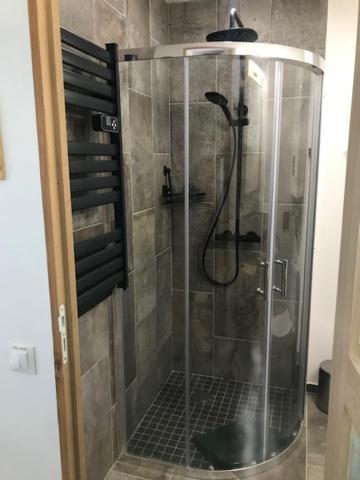 La Brindille Petit Mas Provencal Meuble De Tourisme 3 Etoiles 2-3 Personnes 1 Piece 30 M2 Tout Confort Lisiere Foret Jardin Jacuzzi Piscine Saint-Paul-en-Forêt Buitenkant foto